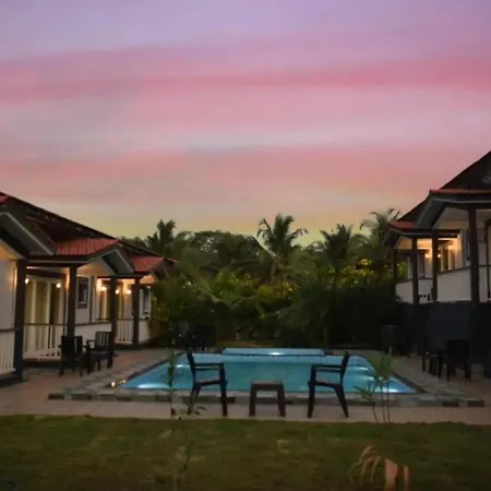 Fabescape Vagator Retreat Resort With Swimming Pool - Nr Vagator Beach